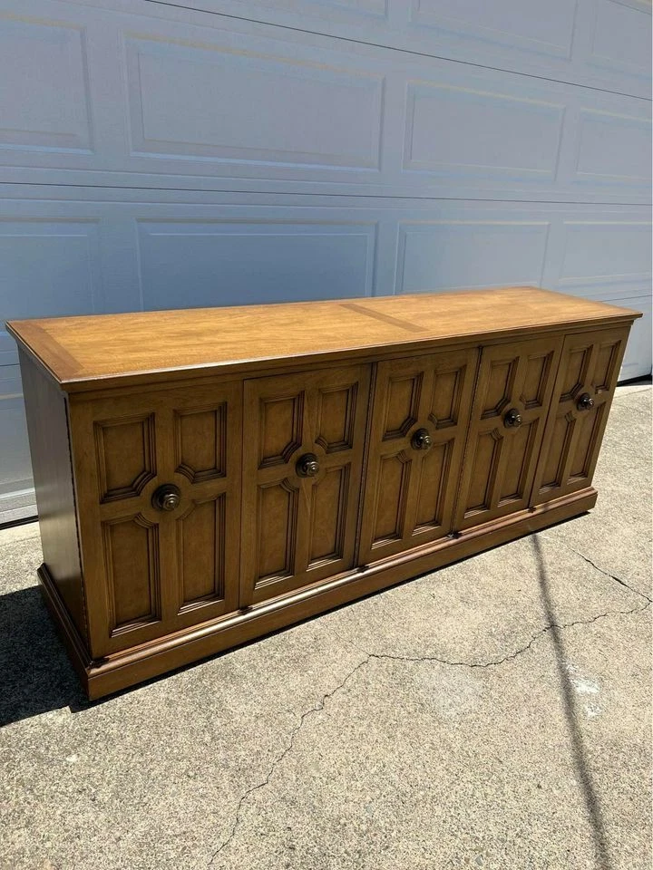 Henredon sideboard cheap