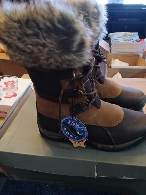Timberland Girls Blizzard Bliss Waterproof Boots - Size 5.5