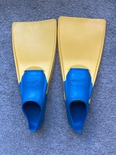 Finis Long Floating Yellow And Blue Swim Flippers US 1-3 Euro 33-35 Aus Jr 11-1