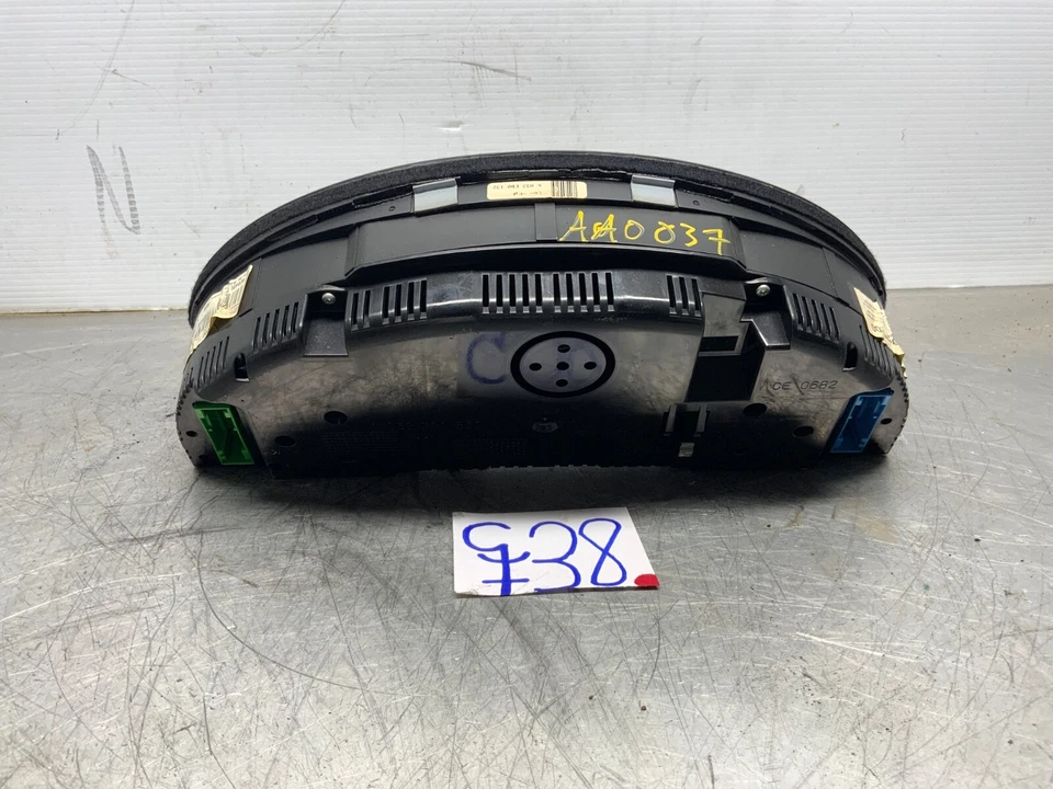AUDI A4 2005 2006 2007 2008 PANEL DE INSTRUMENTOS VELOCÍMETRO OEM Foto 4 de 4