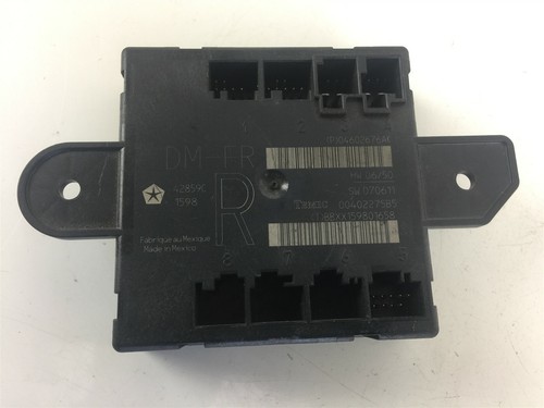 C2343 CHRYSLER DOOR ECU CONTROL MODULE 04602676AK - Picture 4 of 4