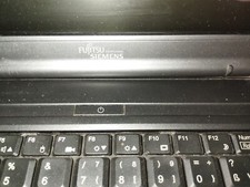 NOTEBOOK FUJITSU  SIEMENS ESPRIMO V5535 PER PARTI DI RICAMBIO NON FUNZIONANTE