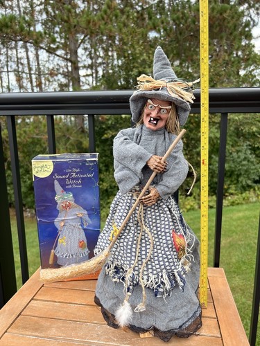 Halloween Spooky Laughing Witch Motion Activated Sways Light Up Eyes 22” Tested - Picture 8 of 11