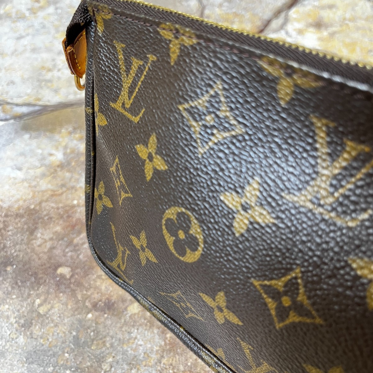 mini pochette louis vuitton favorite strap