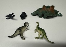 Dinosaur Prehistoric Vintage Figure lot Stegosaurus, Triceratops  T-Rex