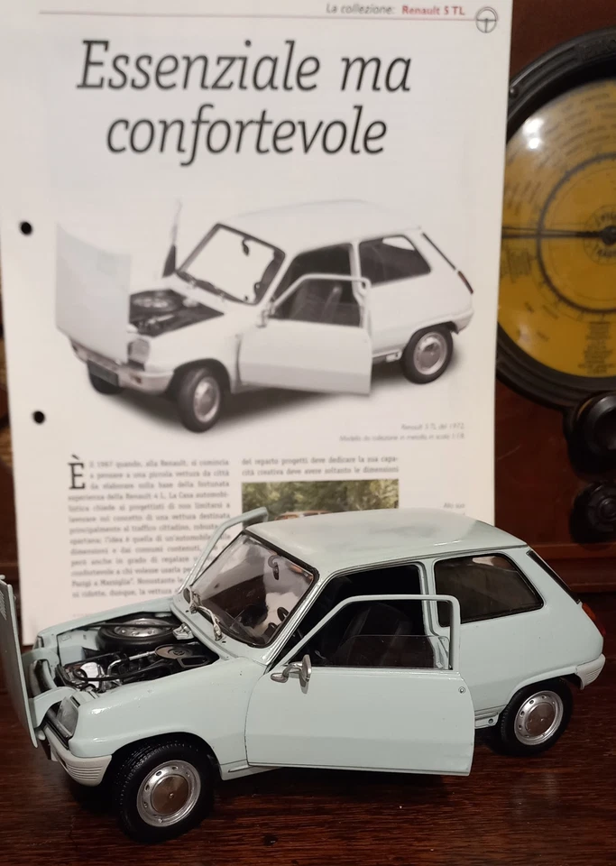 RENAULT 5 TL  1972 - SOLIDO - SCALA 1:18 - CELESTE con scheda pdf - Immagine 2 di 4
