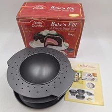 BETTY CROCKER BAKE 'n FILL 4 PIECE CAKE BAKE SET Mix Bake Fill Flip & Decorate