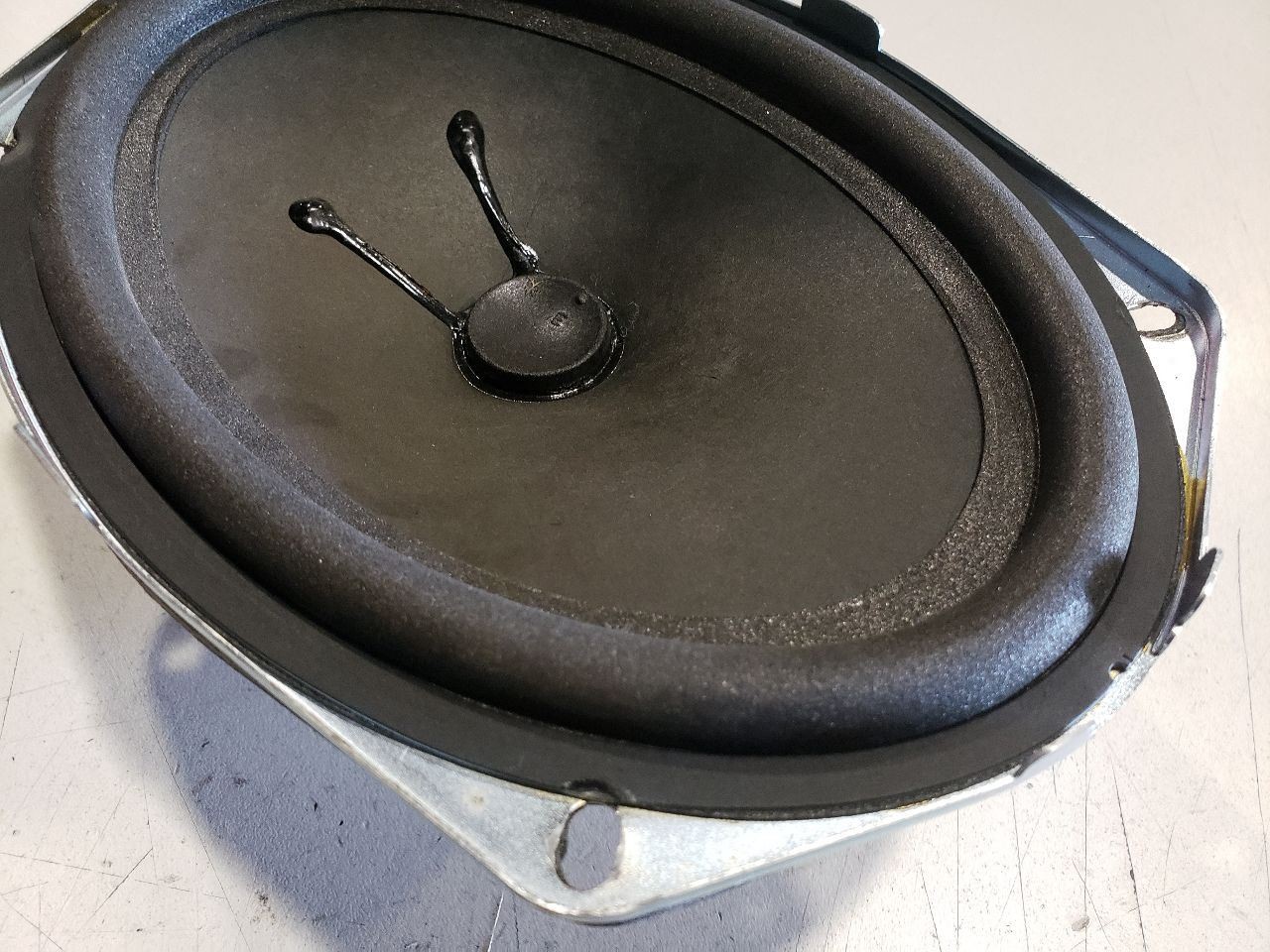 2006 Bentley Cont Flying Spur Sedan - Right Rear Door Speaker - OEM 3WO035411