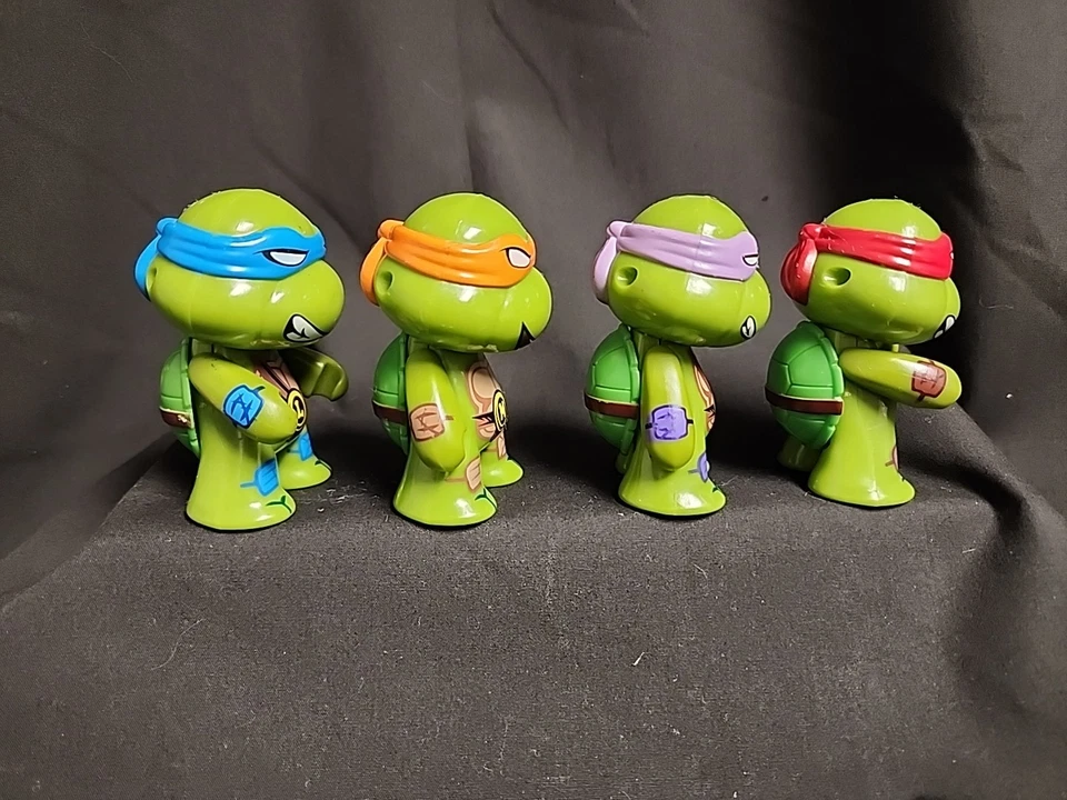 Kidrobot TMNT Ooze Juego de 4 Figuras Regulares Tortugas Ninja Adolescentes Mutantes Sin Acc Foto 4 de 4