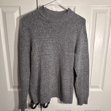 Classic Eddie Bauer Small Gray Knit Crewneck Sweater Cottagecore, Cozy - B