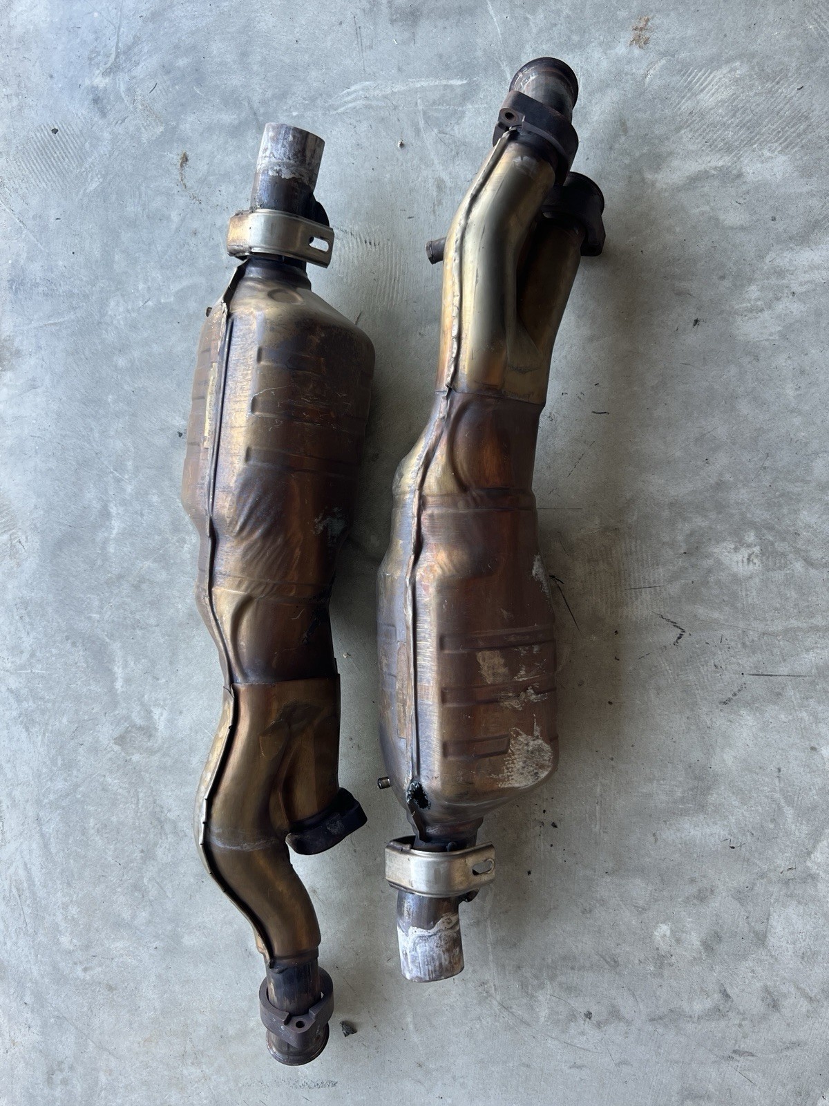 Ferrari 550 575 Maranello Barchetta Catalytic Converters 168566 168567 R L