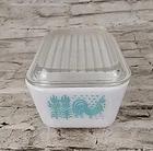 Pyrex 502 Refrigerator Dish Amish Butterprint Turquoise with Lid