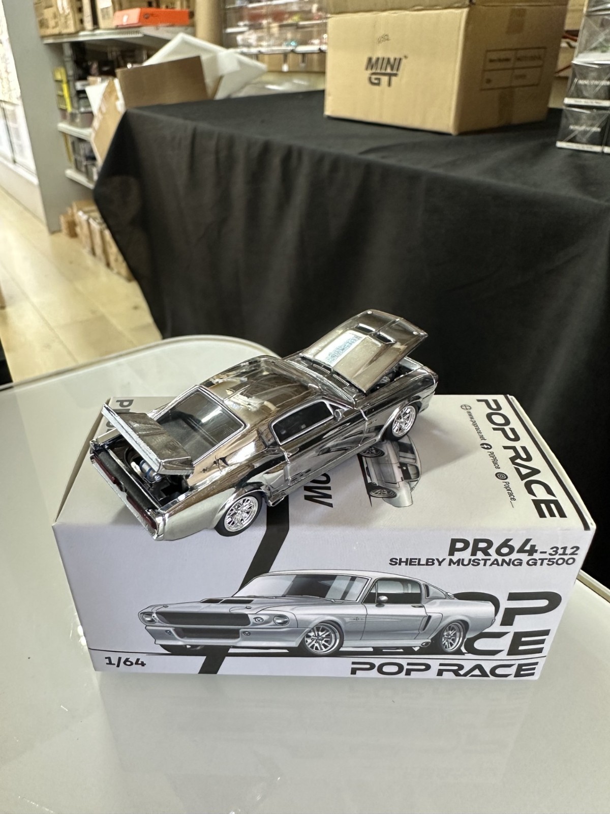 FORD MUSTANG SHELBY GT500 HOOD TRUNK OPEN CHROME 1/64 DIECAST CAR BY POP RACE PR - Thumbnail 6