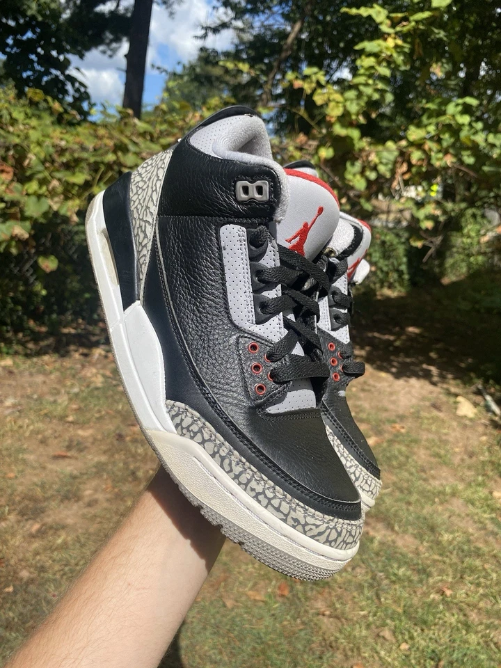 Size 9.5 - Jordan 3 Retro OG Mid Black Cement - Image 3 of 4