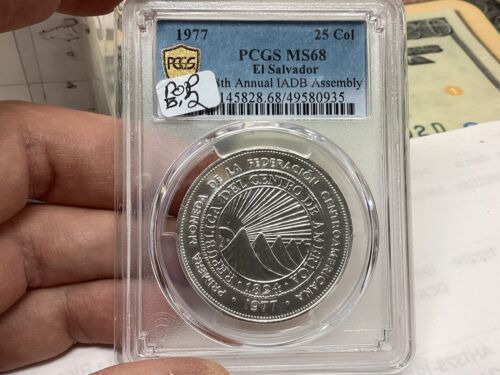 1977 el salvador 25 colones Pcgs MS68 - Picture 2 of 4
