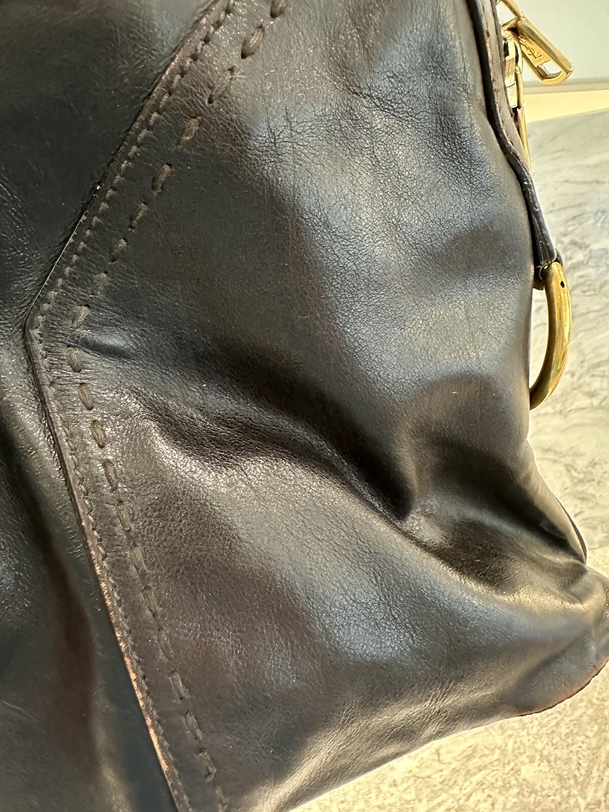 YSL Yves Saint Laurent marrone scuro pelle di vitello grande borsa musa serratura