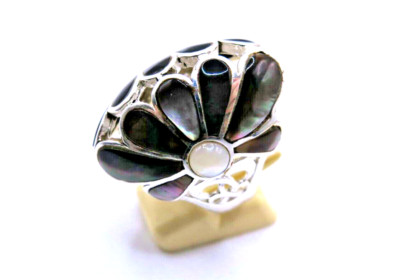 Unique Brown Abalone & Mother of Pearl Daisy Ring   Handmade 925 Sterling Silver