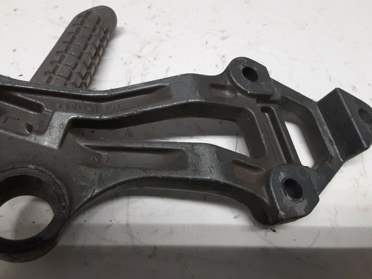 1991 KAWASAKI NINJA ZX11C RD FOOT PEG/BRACKET | eBay