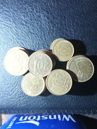 150 Grams Lots FINLAND Coins Coin 20 PENNIA 1966 10 20 50 PENNIA 1965 - 1986 Lot - Picture 5 of 8