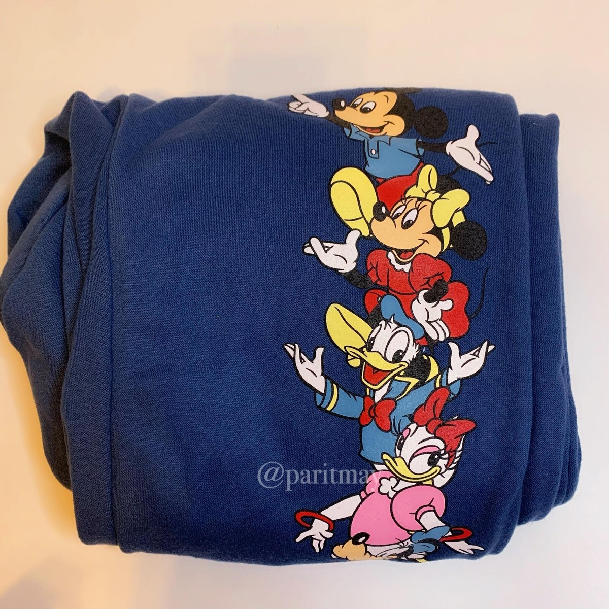Women's Disney Mickey Mouse and Friends Graphic Sweatshirt & Jogger Pants (L)