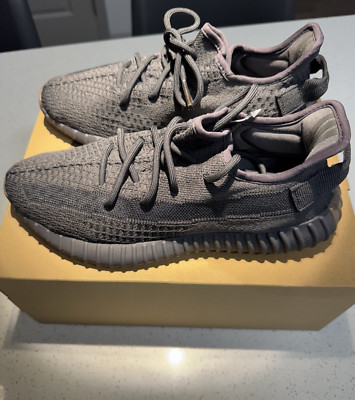 Size 8 - adidas Yeezy Boost 350 V2 Low Cinder Non-Reflective