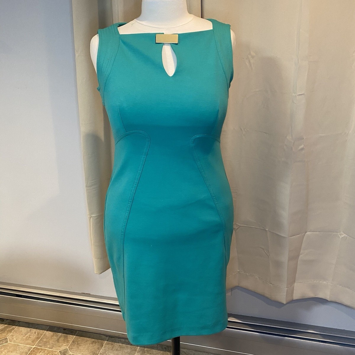 jade green bodycon dress Jade – Olive Green Halter Fringe Backless Bodycon Mini Dress main image 1