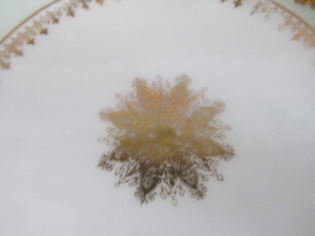 Picture 4 of 7