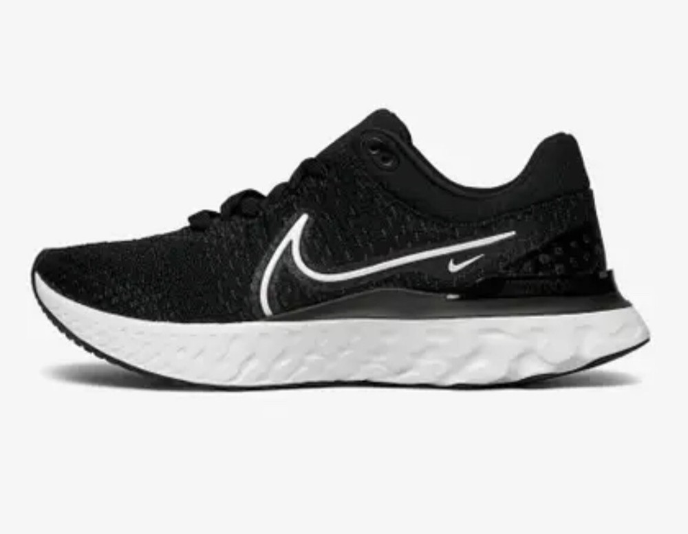 Women's Nike React Infinity Run Flyknit 2 Size 12 Black White DD3024-001 Running Shoes