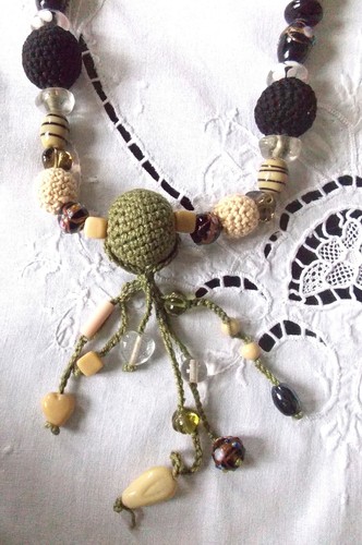 COLLIERS CROCHET CREATION S RAISONNIER FETE DES MERES *** - Picture 2 of 6