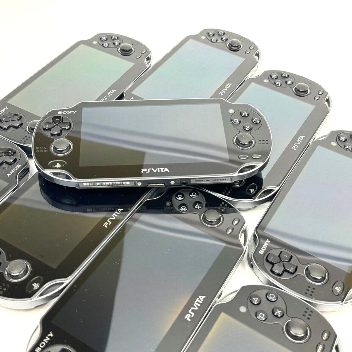 PlayStation Vita PCH-1000 ブラック Amazon.com: PlayStation Vita (PlayStation vita) Wi-Fi model
