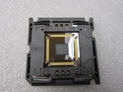 Intel Mobile Pentium MMX 266 MHz SL2N5