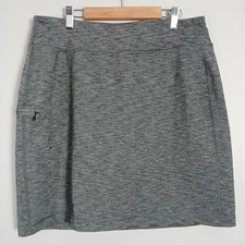Duluth Trading Skirt Skort Women M Gray Athletic Performance Stretch Spandex