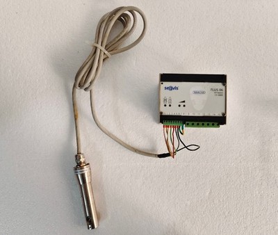 SAACKE FLUS 06 UV FLAMMENMELDER & FLS09 UV-5 FLAMMENSENSOR MODUL SET