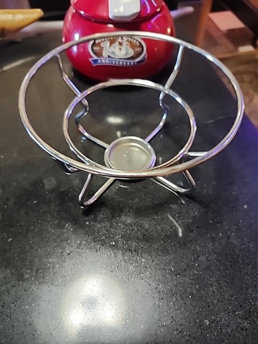 Hershey's Kisses 100th Anniversary Addition Ceramic Fondue Pot - Picture 5 of 5