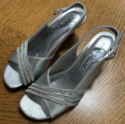 Easy street Alive 5 Sandals Size 8.5. Worn Once