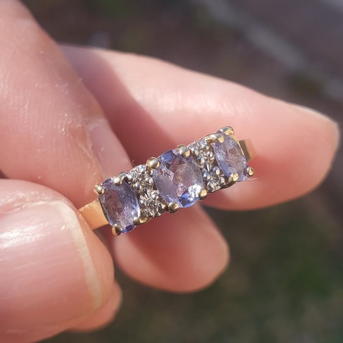 14K VINTAGE SOLID YELLOW GOLD LAVENDER AMETHYST & DIAMOND WOMEN'S RING SZ- 6.25 - Picture 3 of 23
