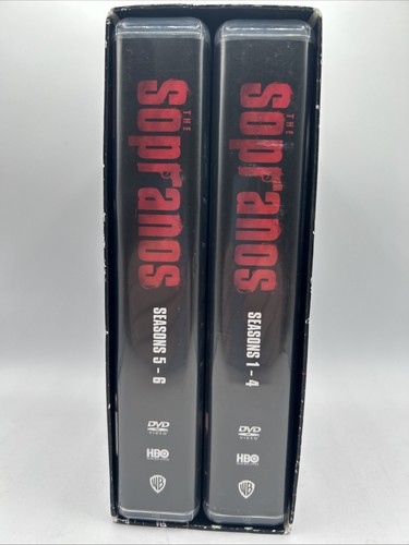 The Sopranos Complete Series Collectors Edition 33 Disc's 86 Episodes DVD Set - Foto 2 di 10