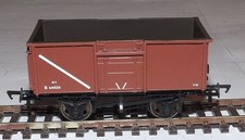 BACHMANN 37-226D 16 TON STEEL MINERAL WAGON BR BAUXITE WITH TOP FLAP DOORS