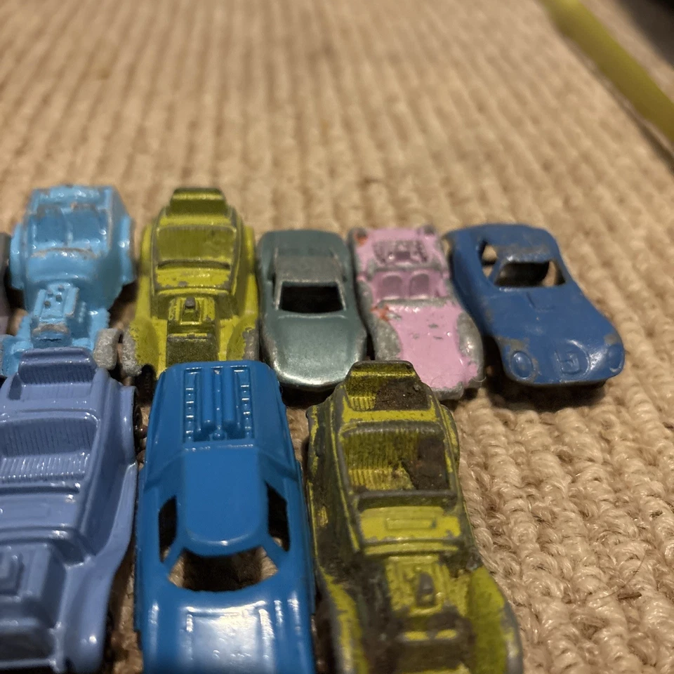 Lot Of 10 Vintage Tootsie Toy Diecast Metal Cars And Trucks Junkyard - Image 4 of 4