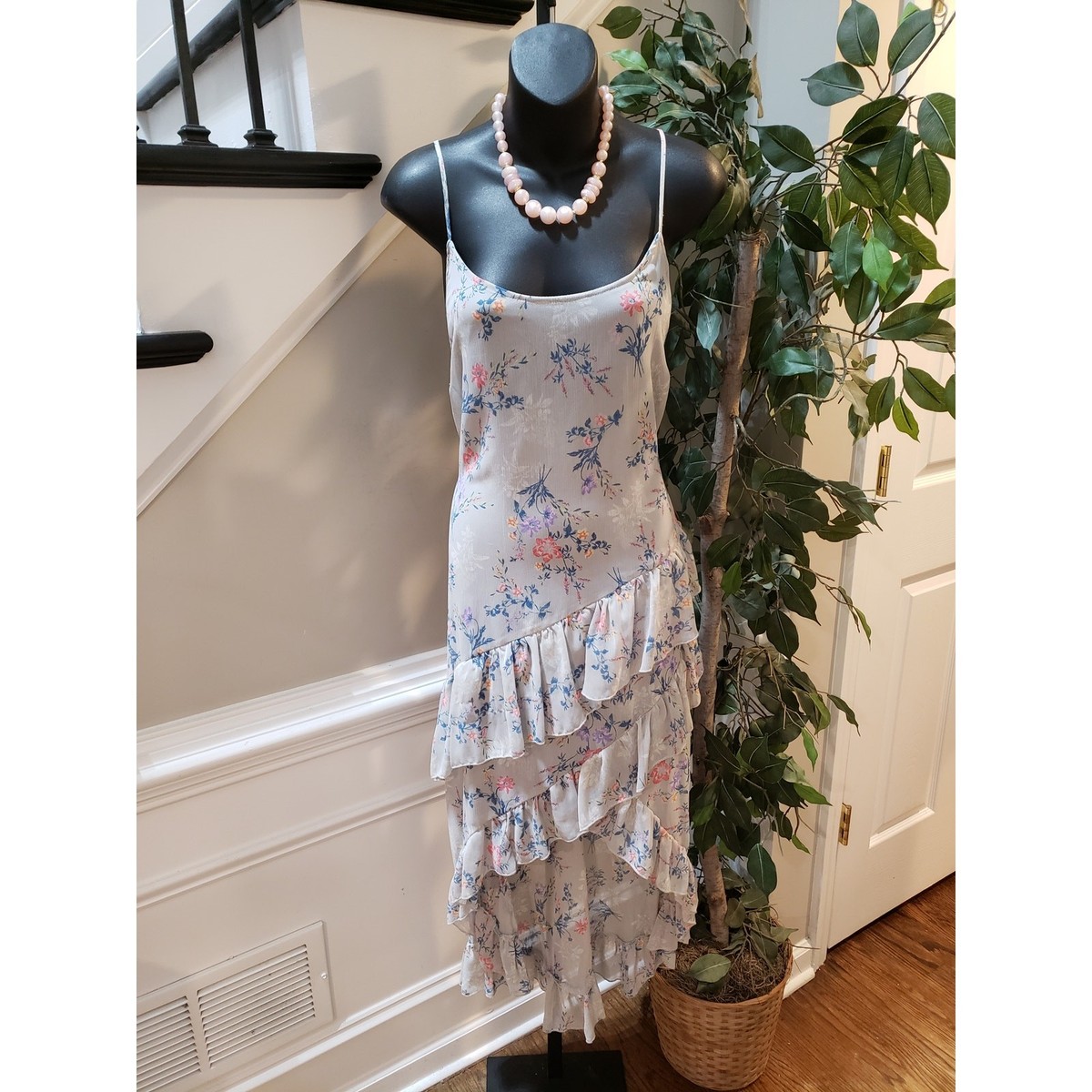Costume Trois Pièces En Mousseline Bouclée Noire à Fleurs Multicolores Chanel 2000 Garnitures Dornement