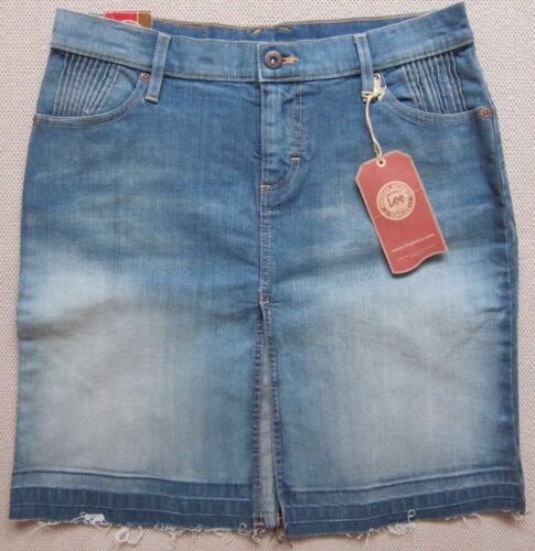 Lee. Falda de mezclilla. Talla 3/W26; 5/W27; 9/W30 L20. 7/W28 L19. Nuevo con etiquetas. $32. - Imagen 13 de 20