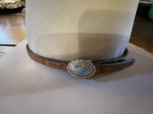Lot de Trois différentes boucles de ceinture en argent. Poids. 120 g au