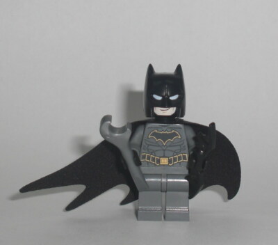 LEGO Super Heroes - Batman mit 3 Umhängen - Figur Minifig Dark Knight Cape 76159