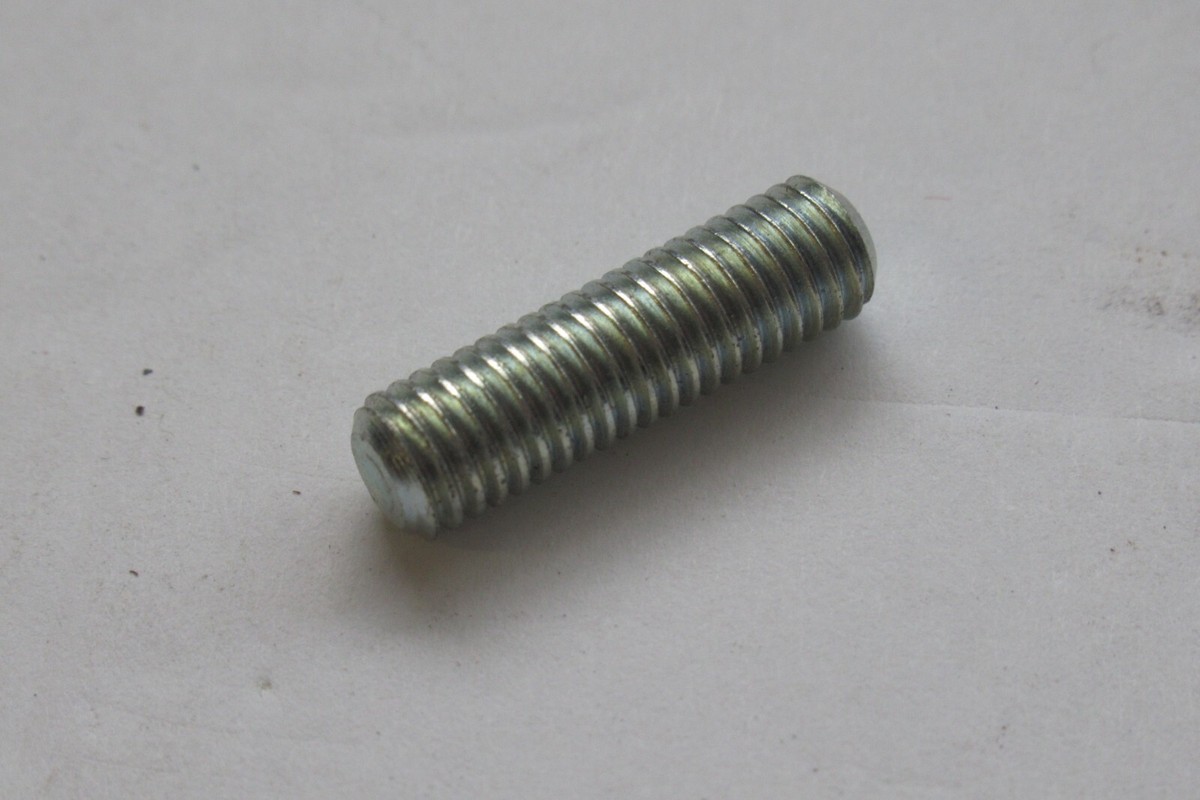 06-7523 Norton stud front fender mudguard bridge 26tpi NMT 1085 | eBay