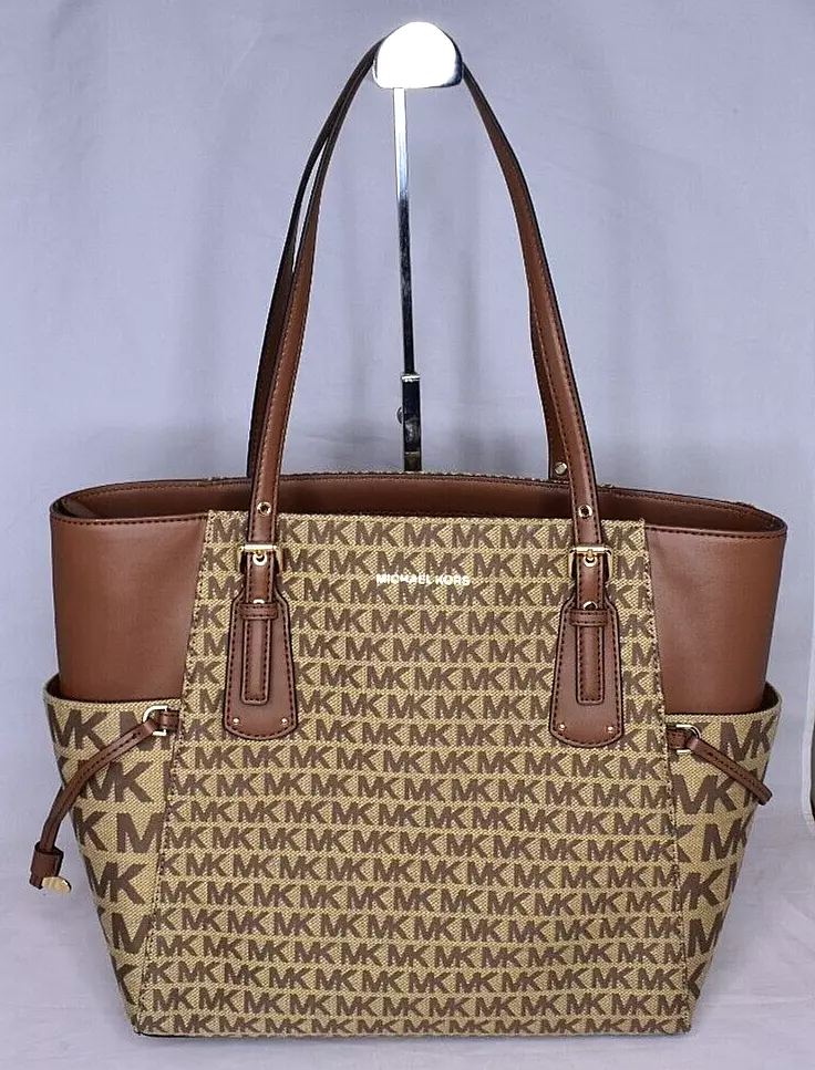 Michael Kors Purse | Purses michael kors, Purses, Kate spade top handle bag