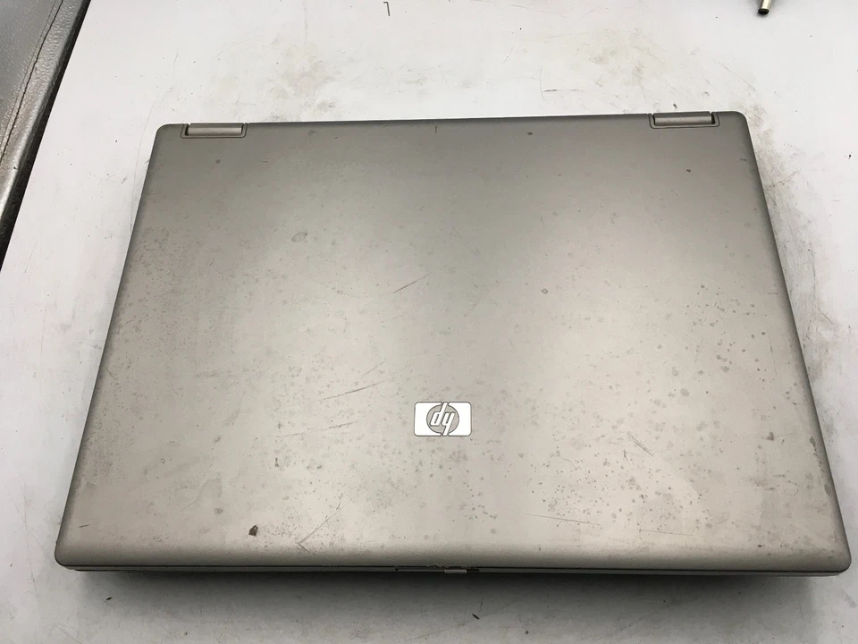 HP COMPAQ 6730B - BOOTS TO BIOS - INTEL CORE 2 DUO P8700 - 2GB RAM - READ - BB - Image 4 of 4