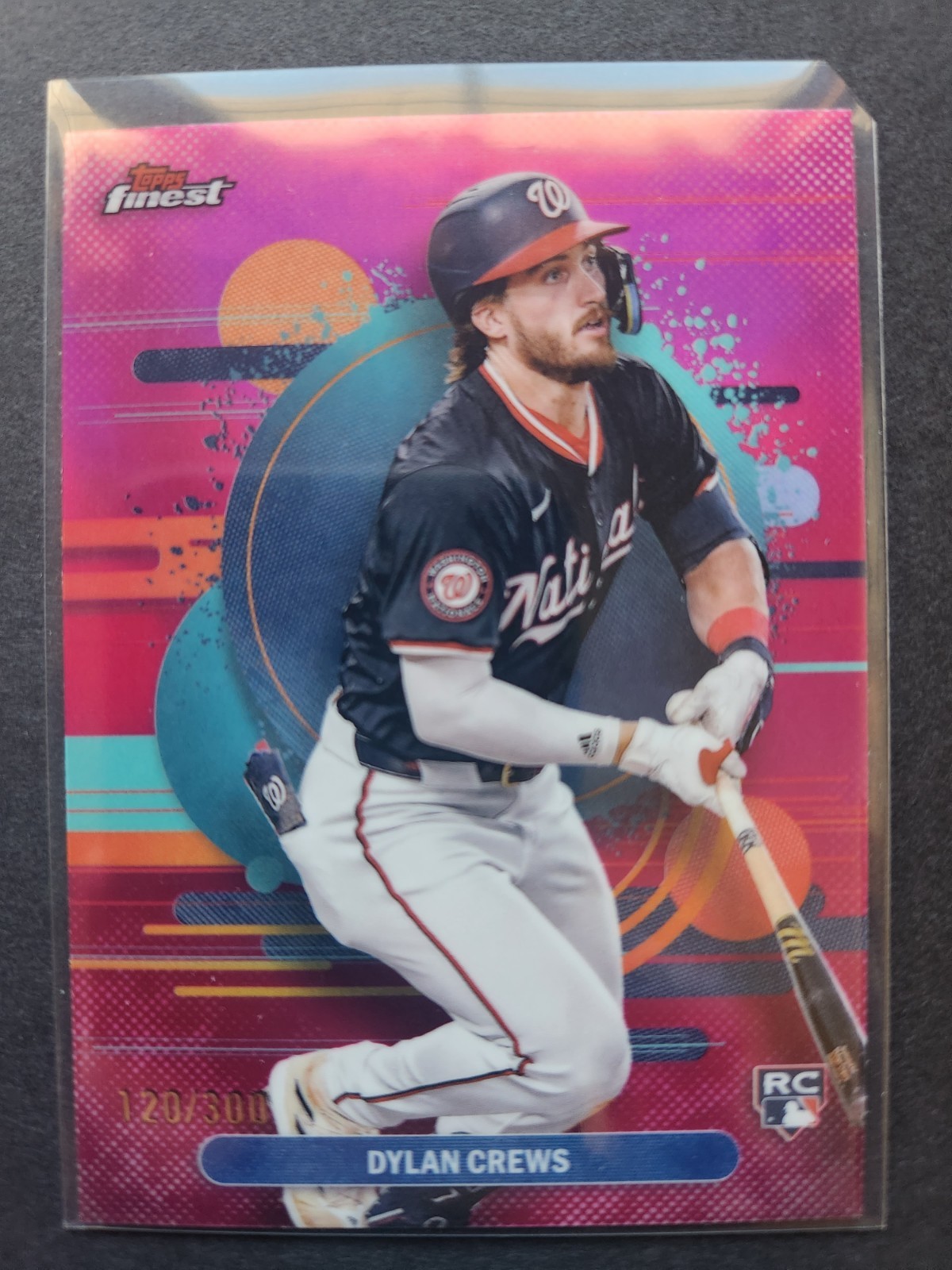 2025 Topps Finest - Dylan Crews #125 Uncommon Magenta Refractor /300 (RC)