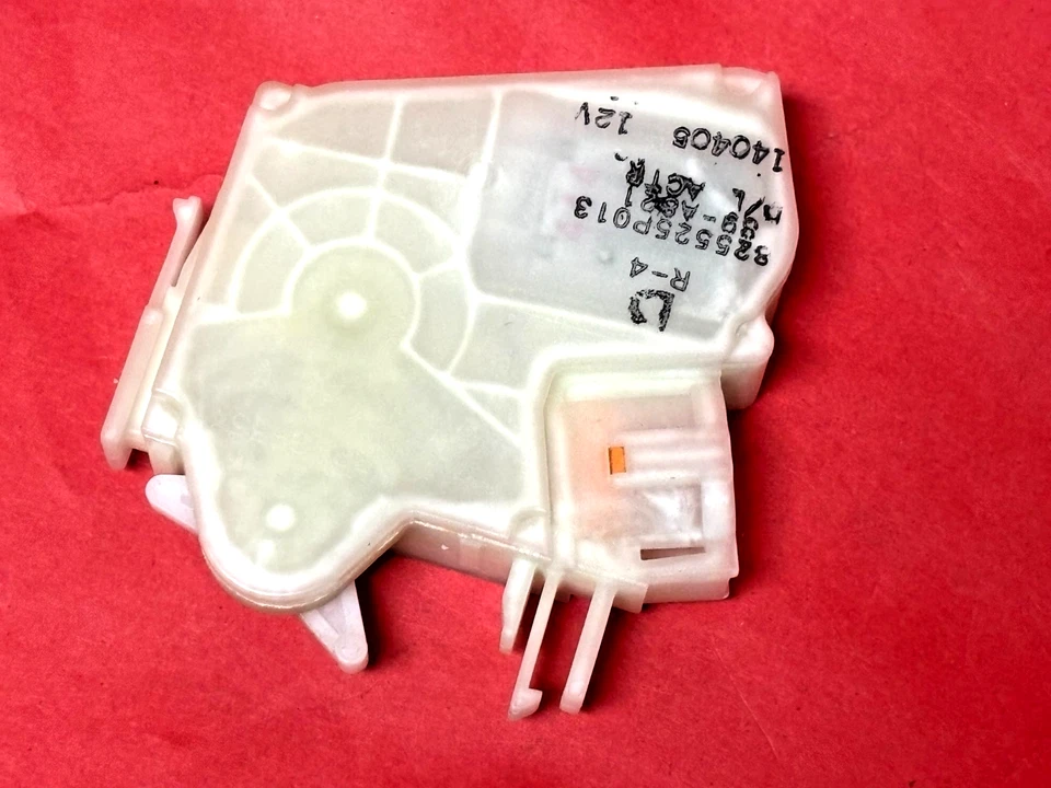 Atuador de trava de porta 82552-5P013 para Nissan 98-01 Altima Infiniti Q45 QX4 traseiro R - Imagem 2 de 4