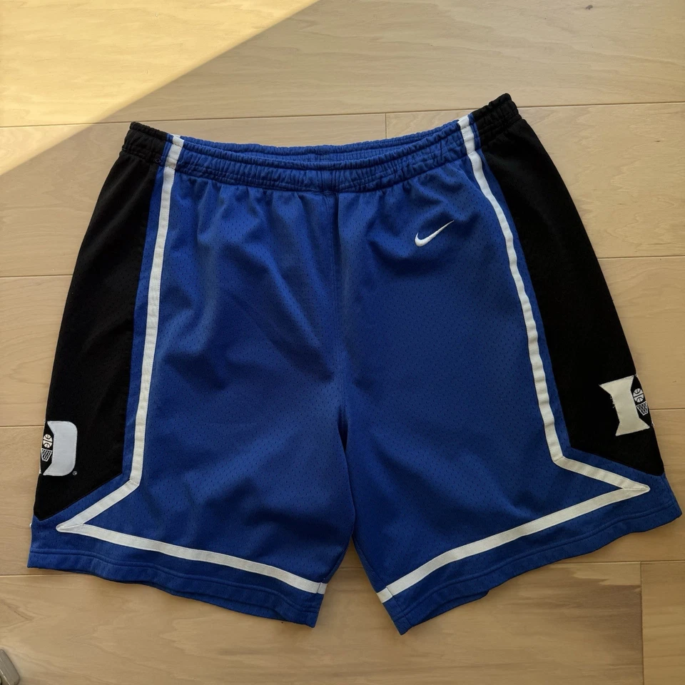 Pantalones Cortos de Baloncesto Nike Duke Blue Devils XL NCAA Champs Kyrie Zion Flagg Foto 3 de 4
