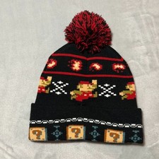 Nintendo Super Mario Bros 8-Bit Pixel Art Knit Pom Beanie Black Red Hat 2017